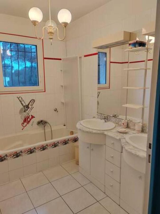 Chambre A Louer Dans Villa St Clair-V-Vue Etang Thau Sète Kültér fotó